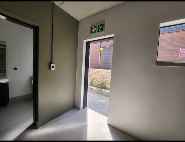 229M² WAREHOUSE TO LET IN ALLANDALE